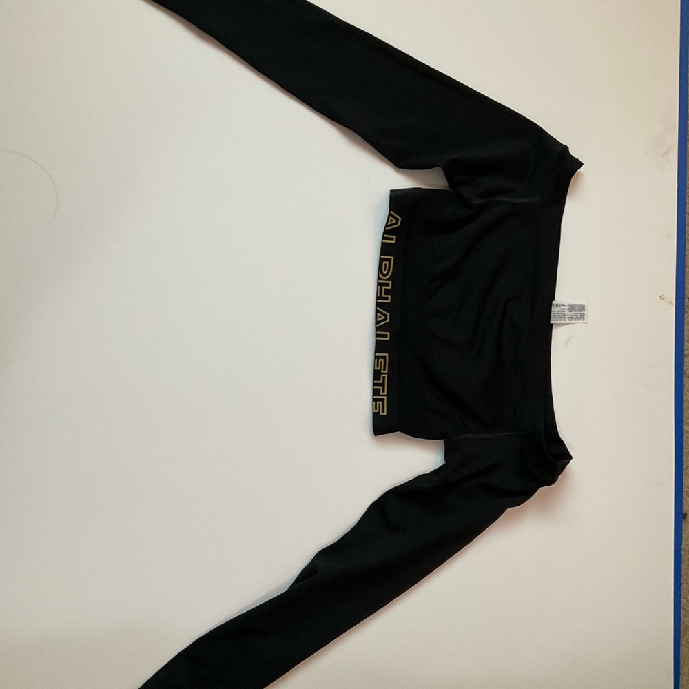 Alphalete Black Long Sleeve Crop Top